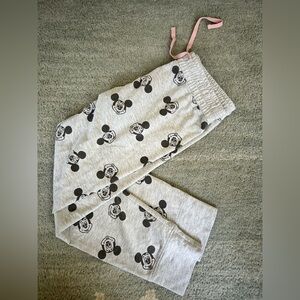 Disney Parks Women’s Lounge Pants Medium Gray With Mickey Mouse